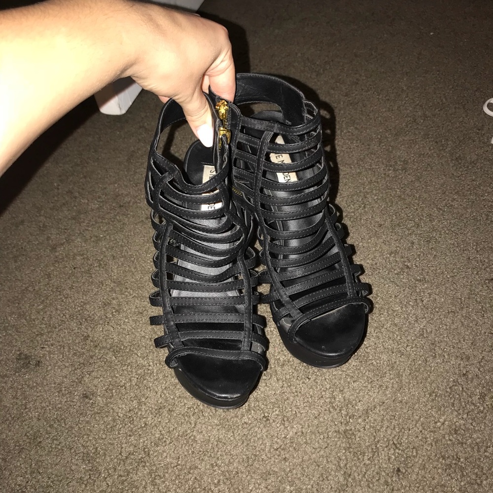 Steve Madden wedges